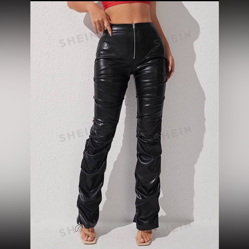 Front Zipper PU Leather Pants 🖤